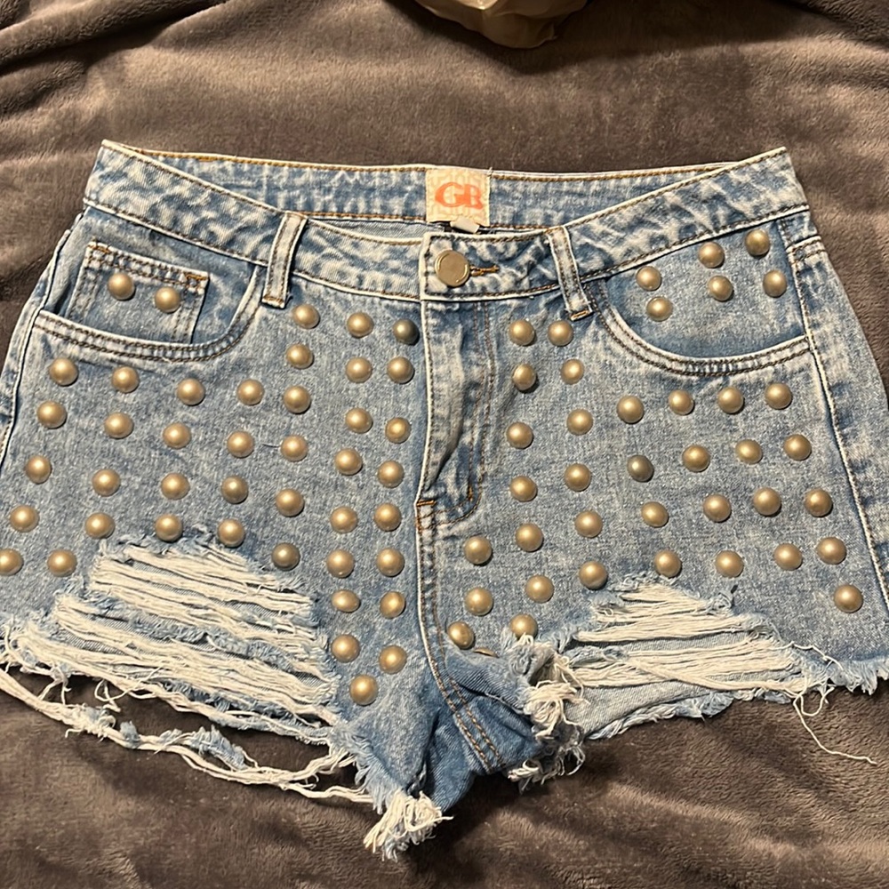 Used GB woman’s shirts